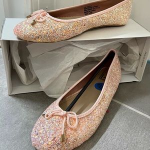 Pink sparkle flats